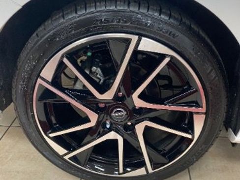 Used 2024 Nissan Sentra SR image 25