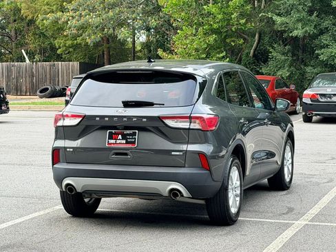 Used 2020 Ford Escape SE AWD/4WD image 4