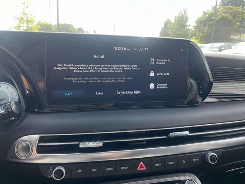Certified 2024 Hyundai Palisade Calligraphy AWD/4WD image 20