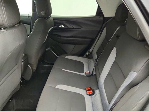 Used 2024 Chevrolet TrailBlazer LT w/ Convenience Package AWD/4WD image 19