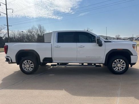 Used 2023 GMC Sierra 2500 Denali w/ Denali Ultimate Package AWD/4WD image 5