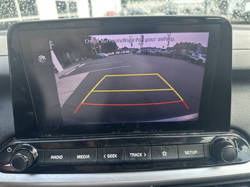 Used 2024 Kia Forte LXS w/ LXS Technology Package FWD image 16