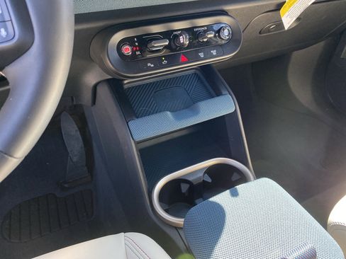 Certified 2025 MINI Cooper Countryman S image 70