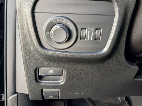 New 2026 Jeep Grand Cherokee Laredo image 26