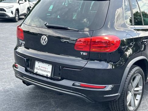 Used 2017 Volkswagen Tiguan Sport FWD image 11