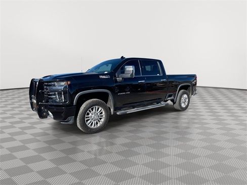 Used 2020 Chevrolet Silverado 2500 High Country w/ Z71 Off-Road Package image 4