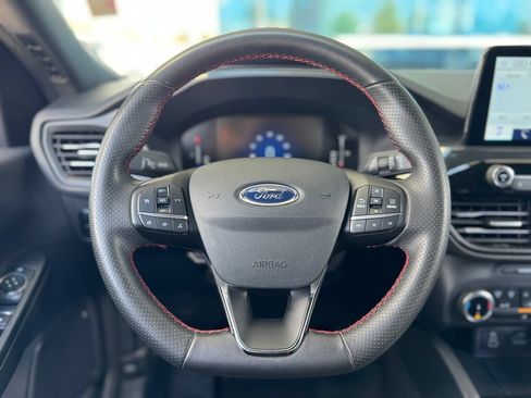 Used 2024 Ford Escape ST-Line FWD image 14