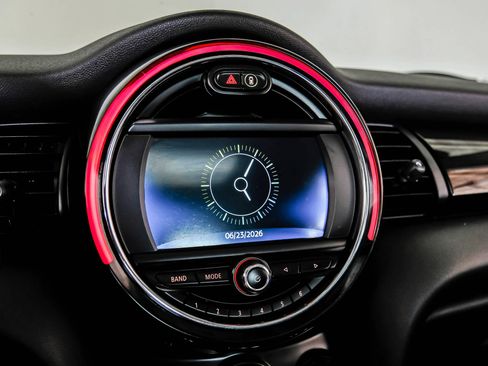 Used 2019 MINI Cooper S w/ Premium Package FWD image 29