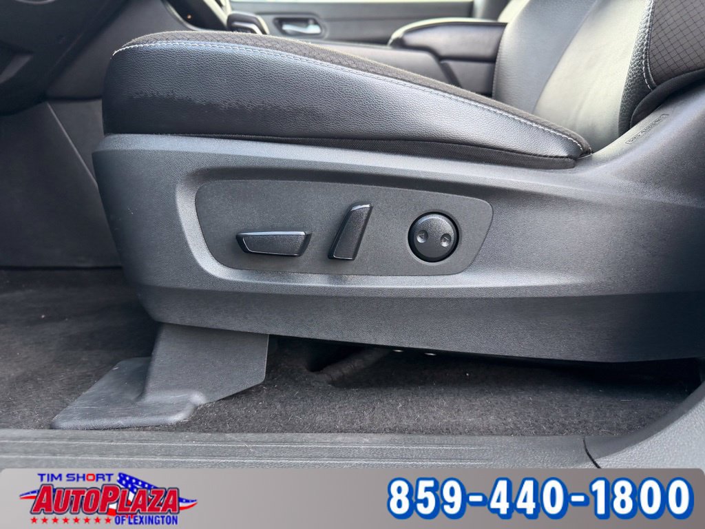 Used 2024 Nissan Pathfinder SL AWD/4WD image 29