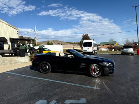 Used 2017 Mercedes-Benz SL 63 AMG AMG SL 63 Roadster image 29
