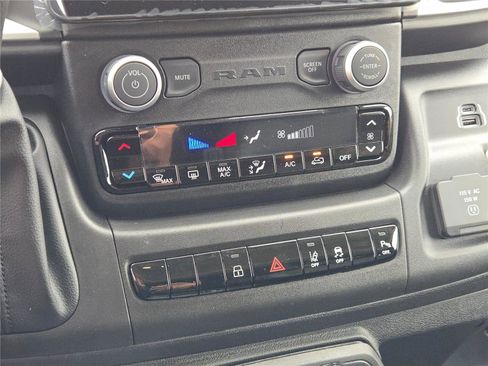 New 2026 RAM ProMaster 3500 w/ Quick Order Package 22H SLT+ image 25