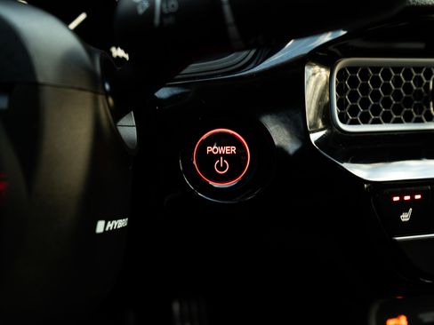 Certified 2025 Honda Civic Sport Touring image 25