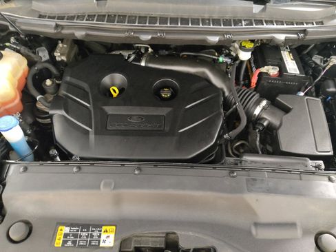 Used 2017 Ford Edge SE AWD/4WD image 30