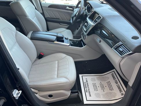 Used 2016 Mercedes-Benz GL 320 BlueTEC 4MATIC image 27