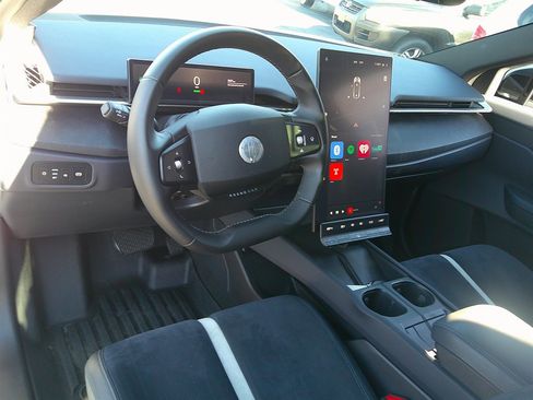 Used 2023 Fisker Ocean One image 14