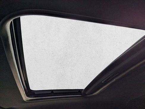 Used 2019 Chevrolet Camaro SS image 15