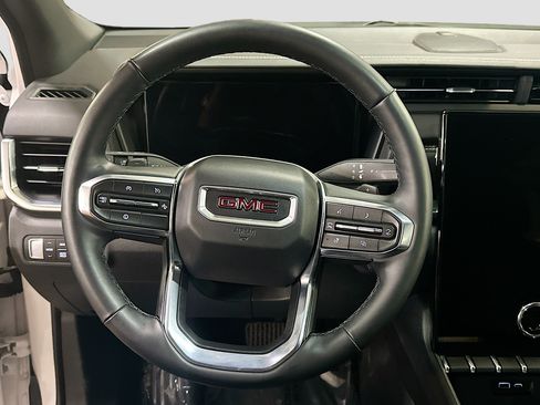 Used 2025 GMC Terrain Elevation AWD/4WD image 17