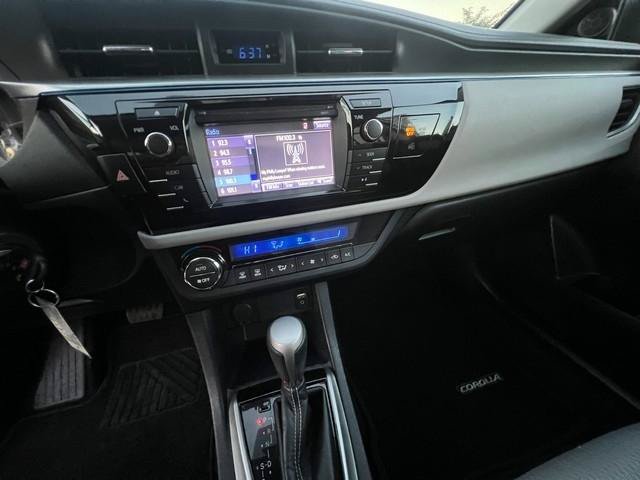 Used 2016 Toyota Corolla LE FWD image 14