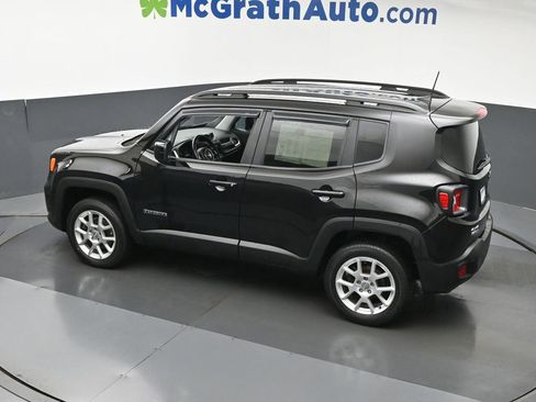 Used 2020 Jeep Renegade Latitude w/ Cold Weather Group AWD/4WD image 21