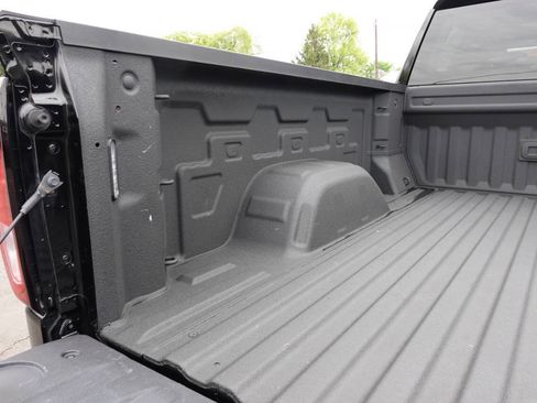 Used 2022 GMC Sierra 1500 Pro w/ Pro Value Package AWD/4WD image 24