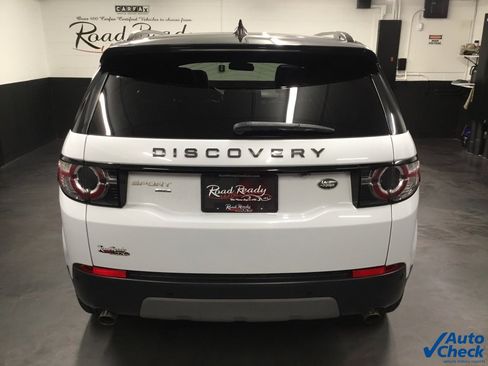 Used 2019 Land Rover Discovery Sport HSE image 9