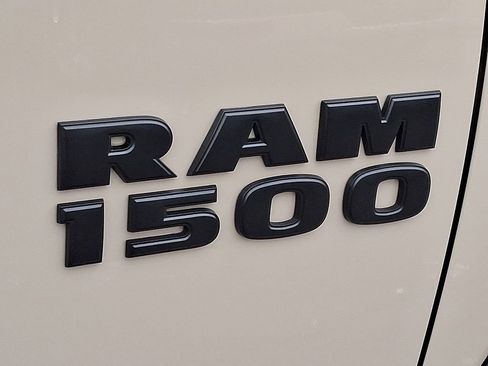 Used 2017 RAM 1500 Rebel w/ Luxury Group image 32