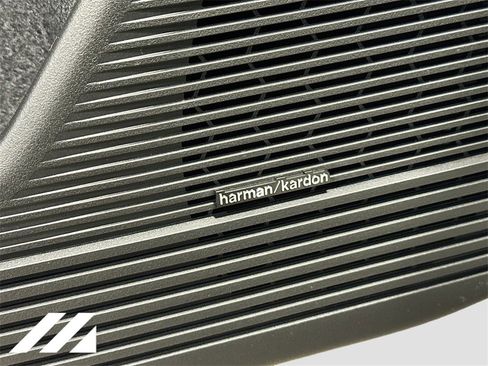 New 2026 Subaru Outback Touring XT image 21