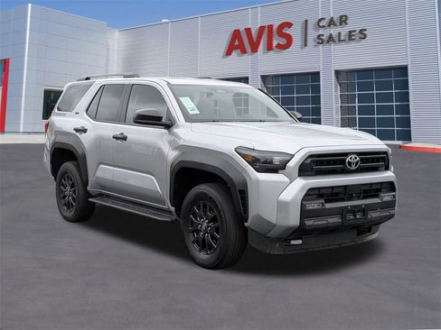 Used 2025 Toyota 4Runner SR5 image 3