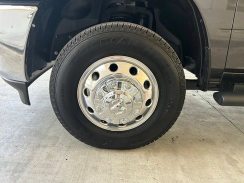 Used 2025 RAM 3500 Tradesman AWD/4WD image 14