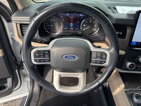 Used 2024 Ford Expedition Limited AWD/4WD image 22