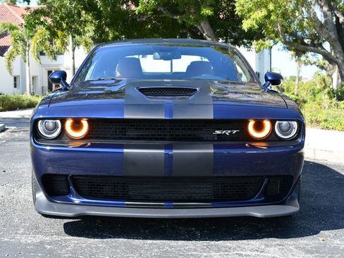 Used 2017 Dodge Challenger SRT Hellcat image 9