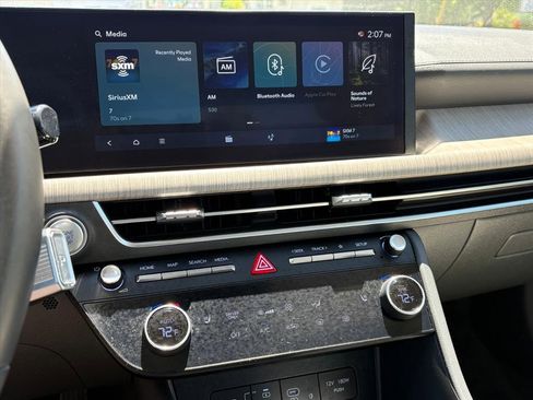 Certified 2025 Hyundai Sonata SEL FWD image 9