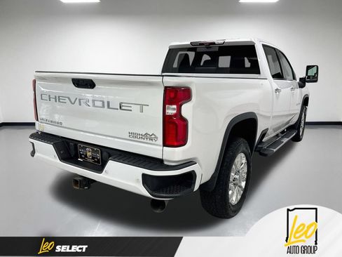 Used 2020 Chevrolet Silverado 2500 High Country AWD/4WD image 9