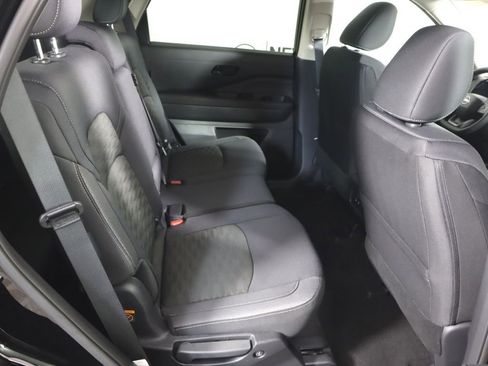 New 2026 Nissan Pathfinder SV AWD/4WD image 31