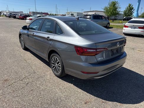 Used 2019 Volkswagen Jetta SEL FWD image 3