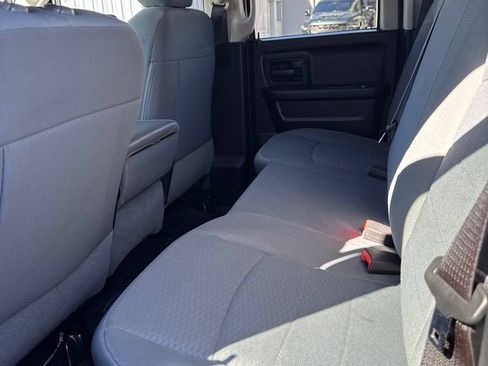 Used 2015 RAM 1500 Express AWD/4WD image 5