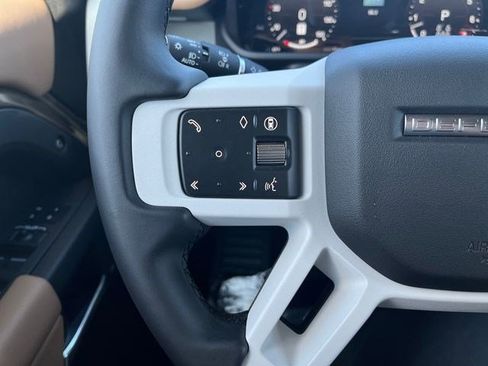 New 2026 Land Rover Defender 130 X-Dynamic SE AWD/4WD image 27