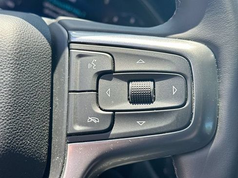 Used 2024 Chevrolet Silverado 1500 LT AWD/4WD image 41