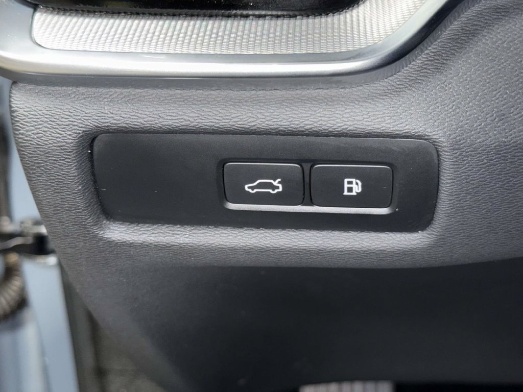 Used 2024 Volvo S60 T8 Ultimate w/ Climate Package AWD/4WD image 25