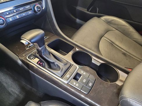 Used 2018 Kia Optima EX w/ Technology Package FWD image 26