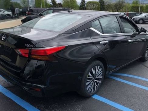 New 2026 Nissan Altima 2.5 SV FWD image 10