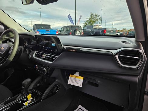 Used 2026 Chevrolet TrailBlazer LT image 19