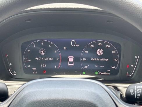 Used 2025 Honda Accord SE image 11