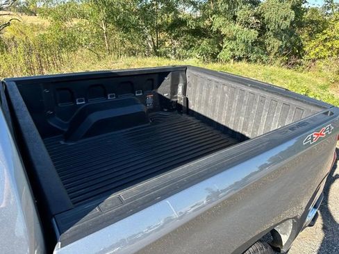 Used 2023 Chevrolet Silverado 1500 LT image 7