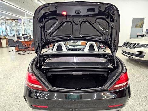 Used 2018 Mercedes-Benz SLC 43 AMG w/ Premium 2 Package image 34