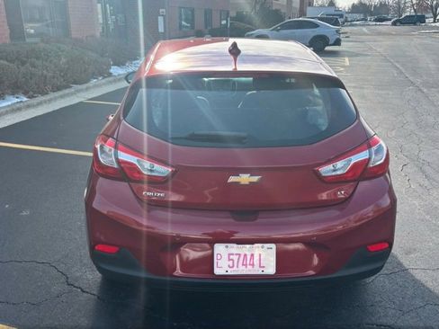 Used 2018 Chevrolet Cruze LT w/ Convenience Package image 6