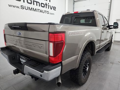 Used 2022 Ford F250 Lariat w/ Tremor Off-Road Package image 4