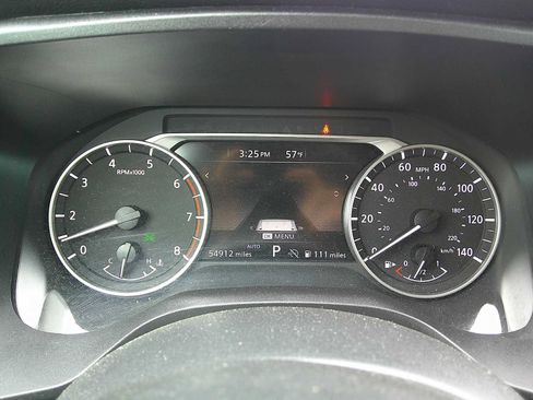 Used 2024 Nissan Rogue SV AWD/4WD image 10