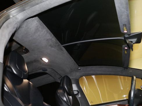 Used 2020 Tesla Model X image 93