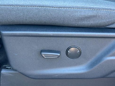 Used 2025 Ford F150 XLT w/ Equipment Group 301A Standard image 16